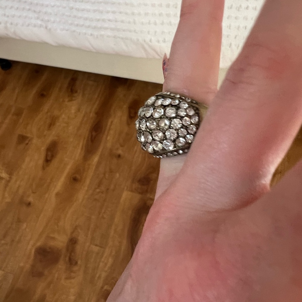 Crystal antique style dome ring gold finish 7 - Picture 6 of 6